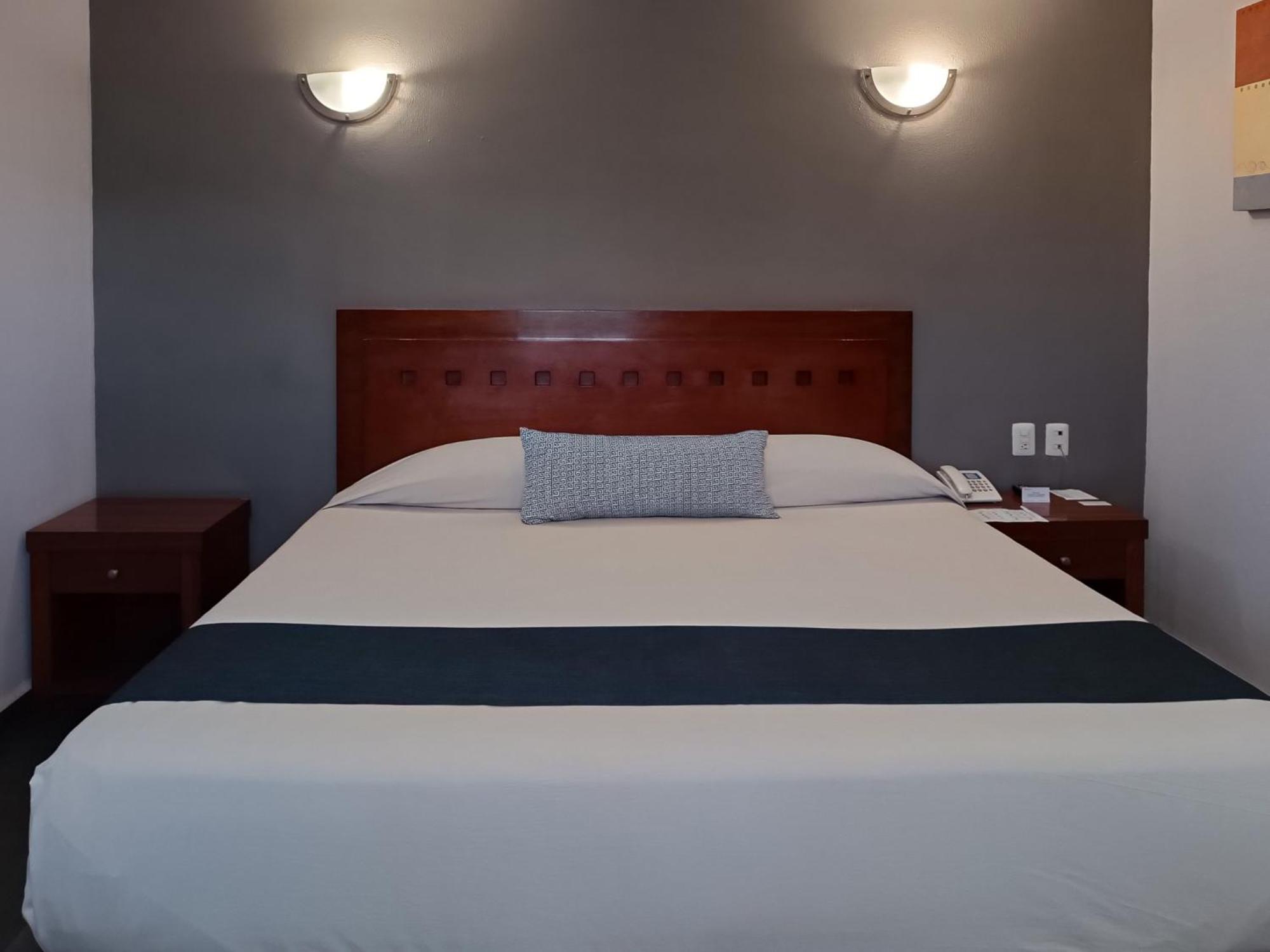 Hotel Panamerican Пуебла Екстериор снимка