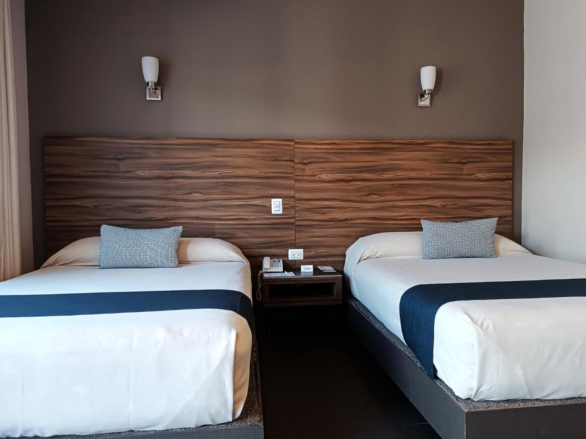 Hotel Panamerican Пуебла Екстериор снимка