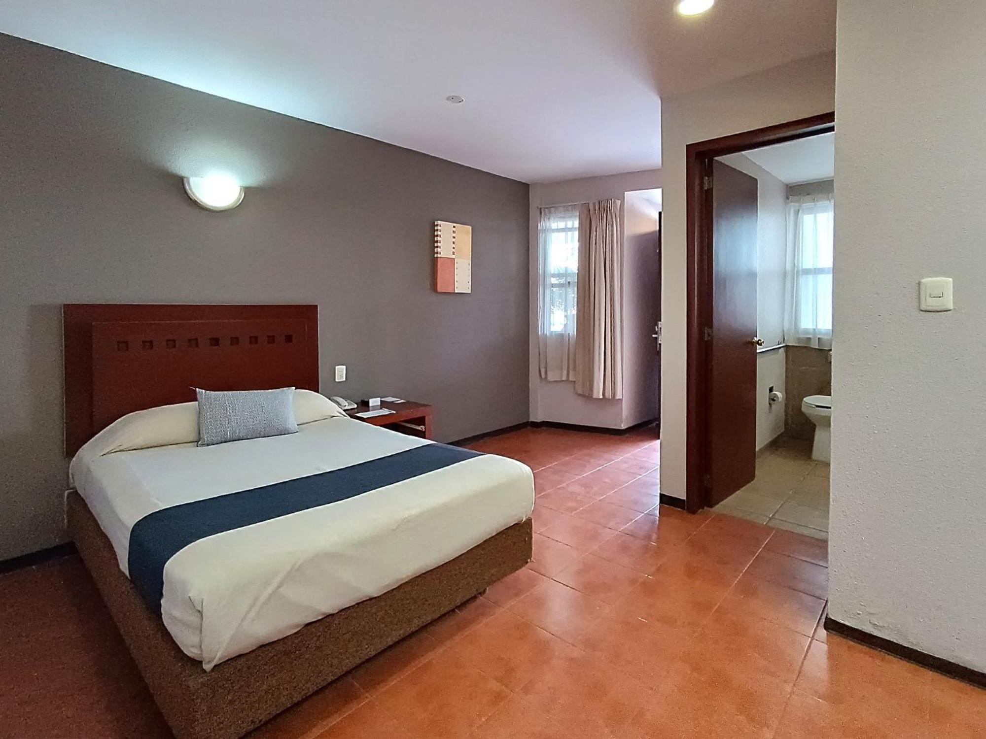 Hotel Panamerican Пуебла Екстериор снимка